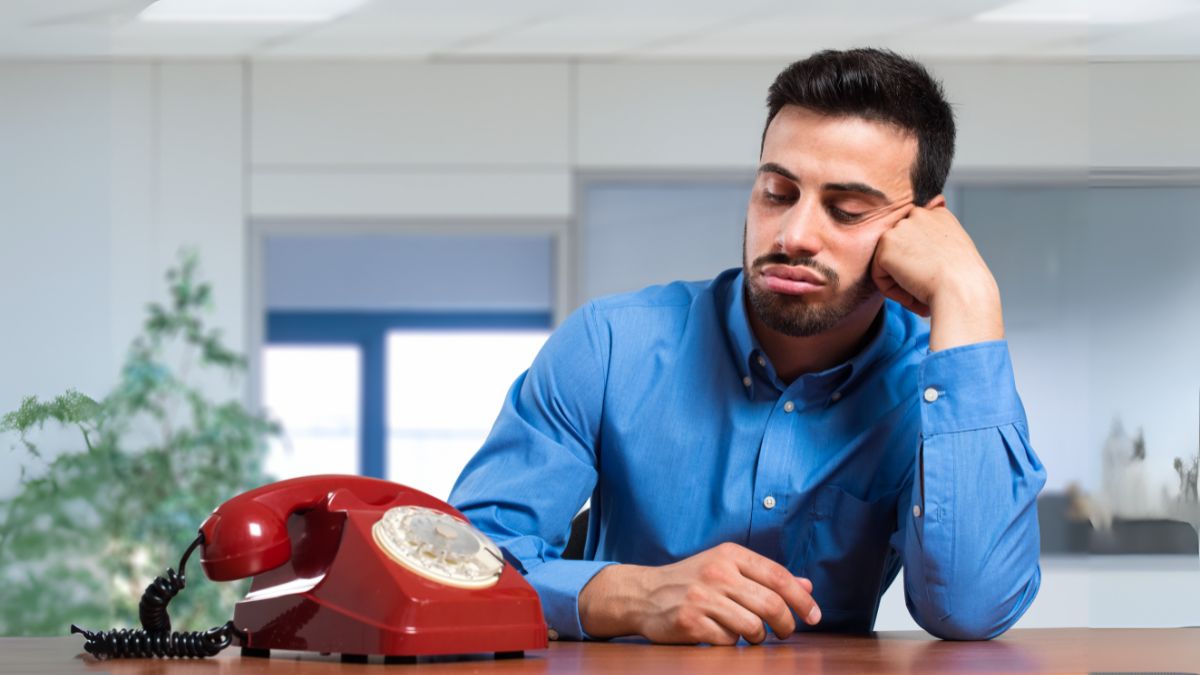 "¿El WhatsApp para <br>Vender Inmuebles?<br> ¡No me Hagas Reír!"